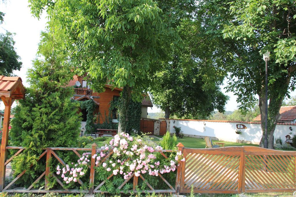 Orehite Guest House Samokov Ngoại thất bức ảnh